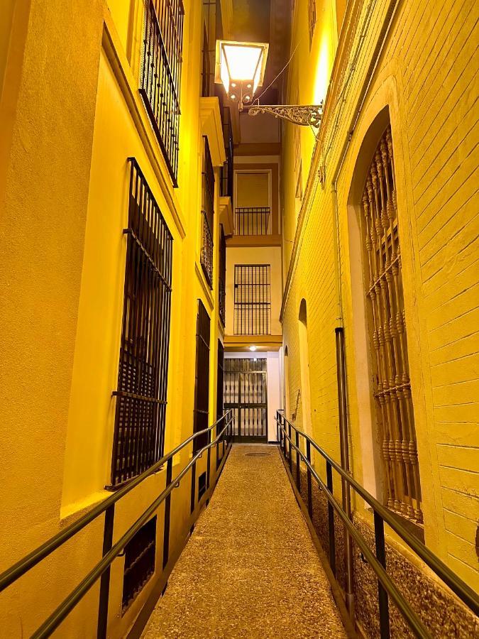Suites Las Setas & Bicicletas Electricas Gratis Seville Ngoại thất bức ảnh